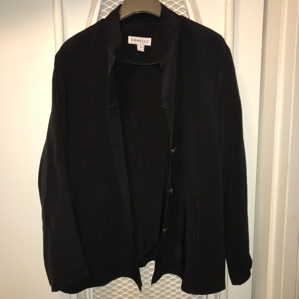 Black Emmelle blazer